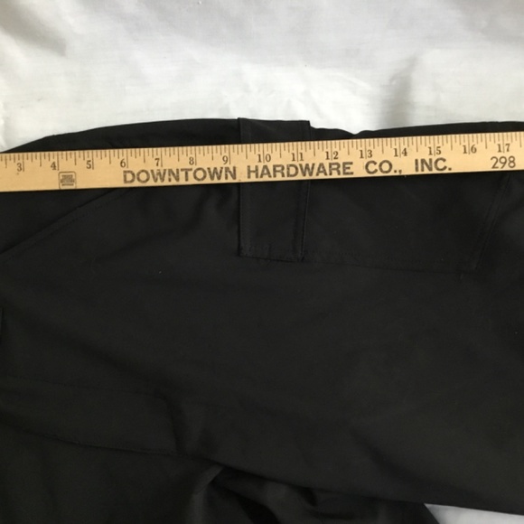 New WOT Field & Stream Men’s Black Hydro-Repel cargo shorts/swim short Size 32 - Picture 7 of 9